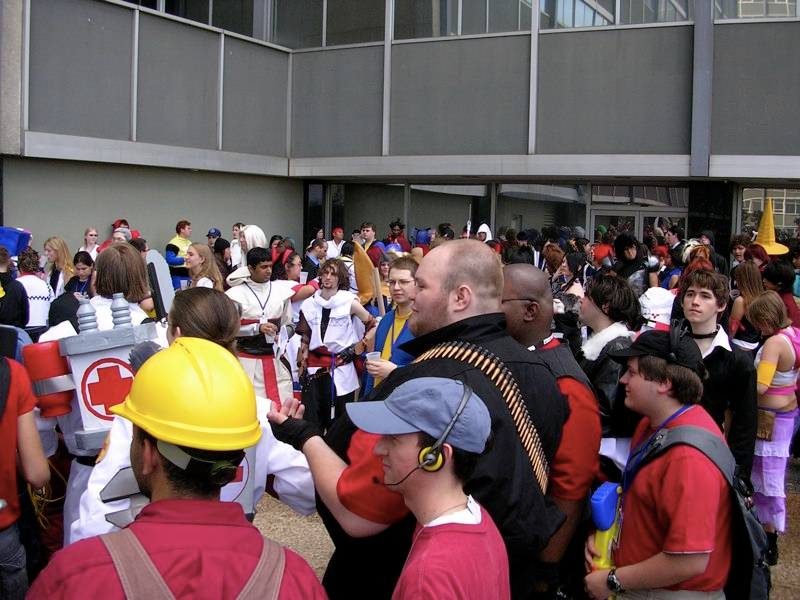 Illustration for article titled Video Game Cosplay Record Brutally Beaten